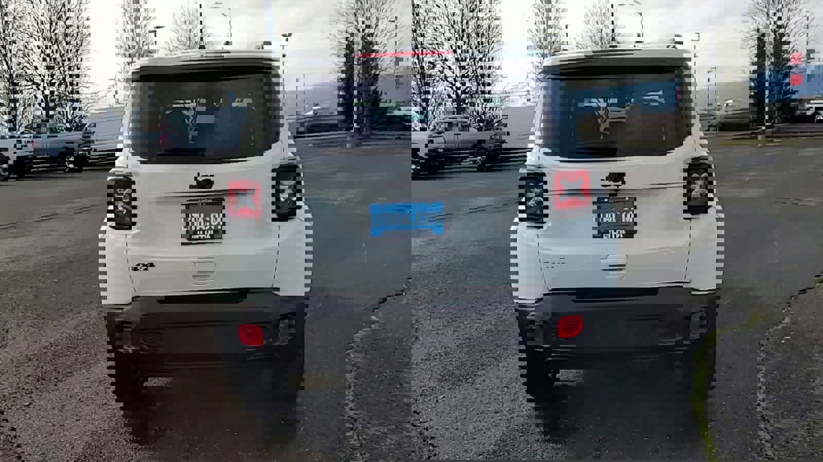 Used 2023 Jeep Renegade Altitude w/ Sun/Sound Group image 7