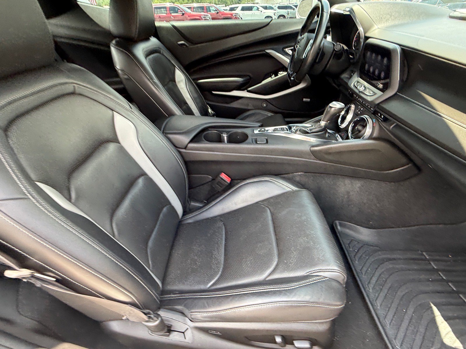Used 2019 Chevrolet Camaro LT w/ RS Package RWD image 10