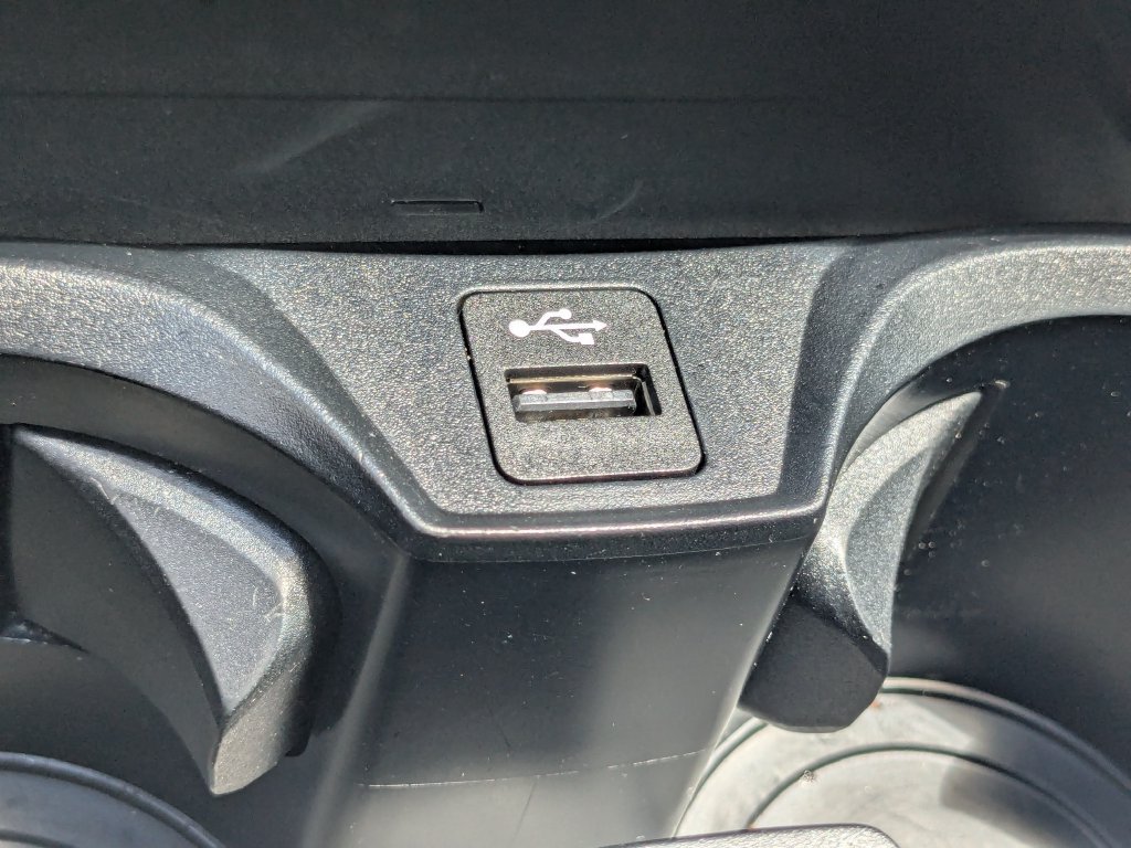Used 2025 BMW 330i Sedan RWD image 9