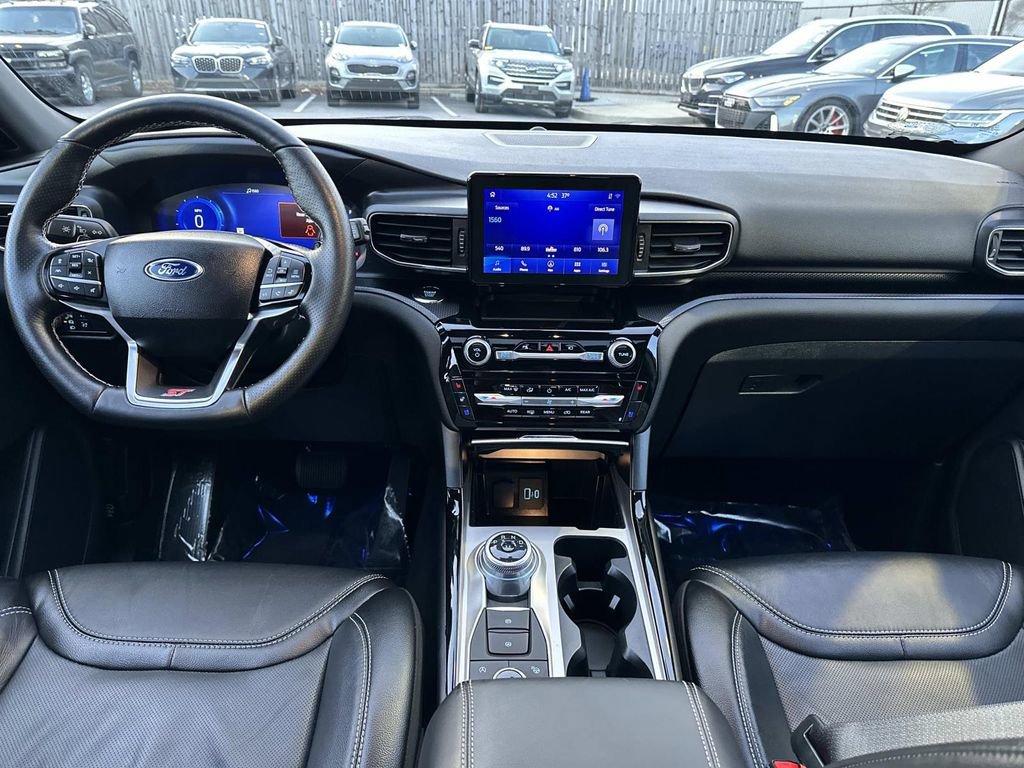 Used 2022 Ford Explorer ST w/ Equipment Group 401A image 10