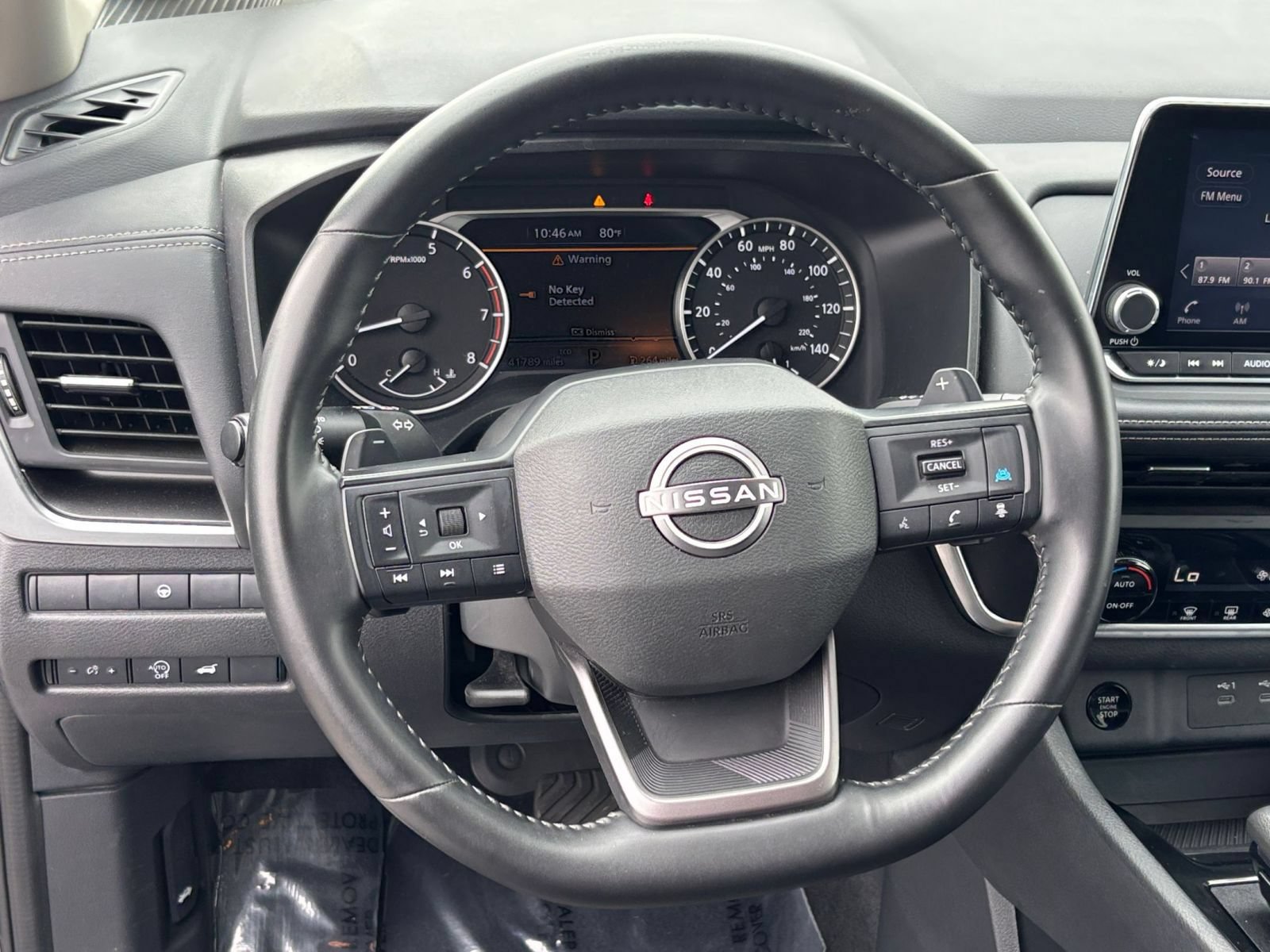 Used 2025 Nissan Rogue SV FWD image 29