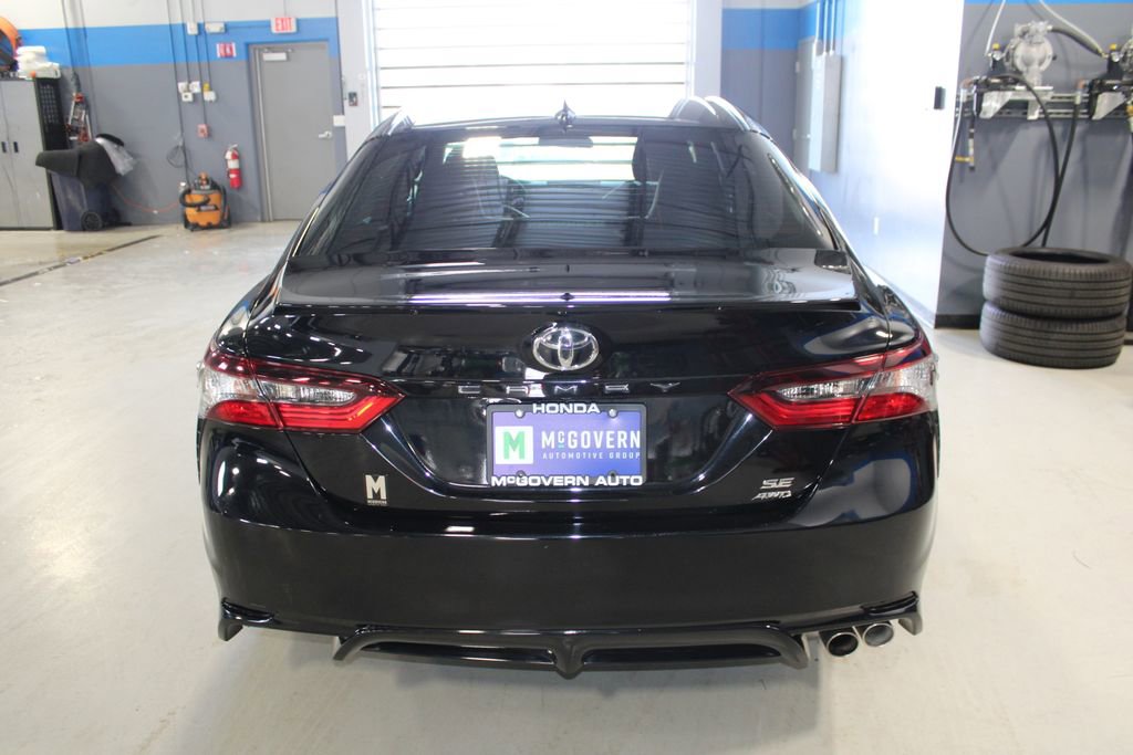 Used 2024 Toyota Camry SE AWD/4WD image 36