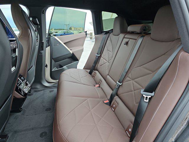 New 2026 BMW iX xDrive60 w/ Premium Package image 14
