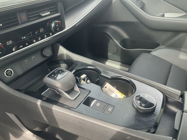 Certified 2023 Nissan Rogue SV w/ SV Premium B Package image 27