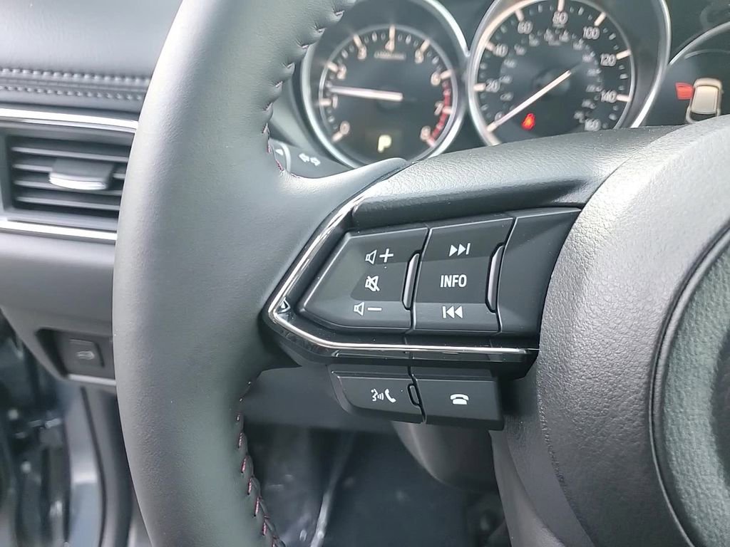 New 2025 MAZDA CX-5 Carbon Edition image 15
