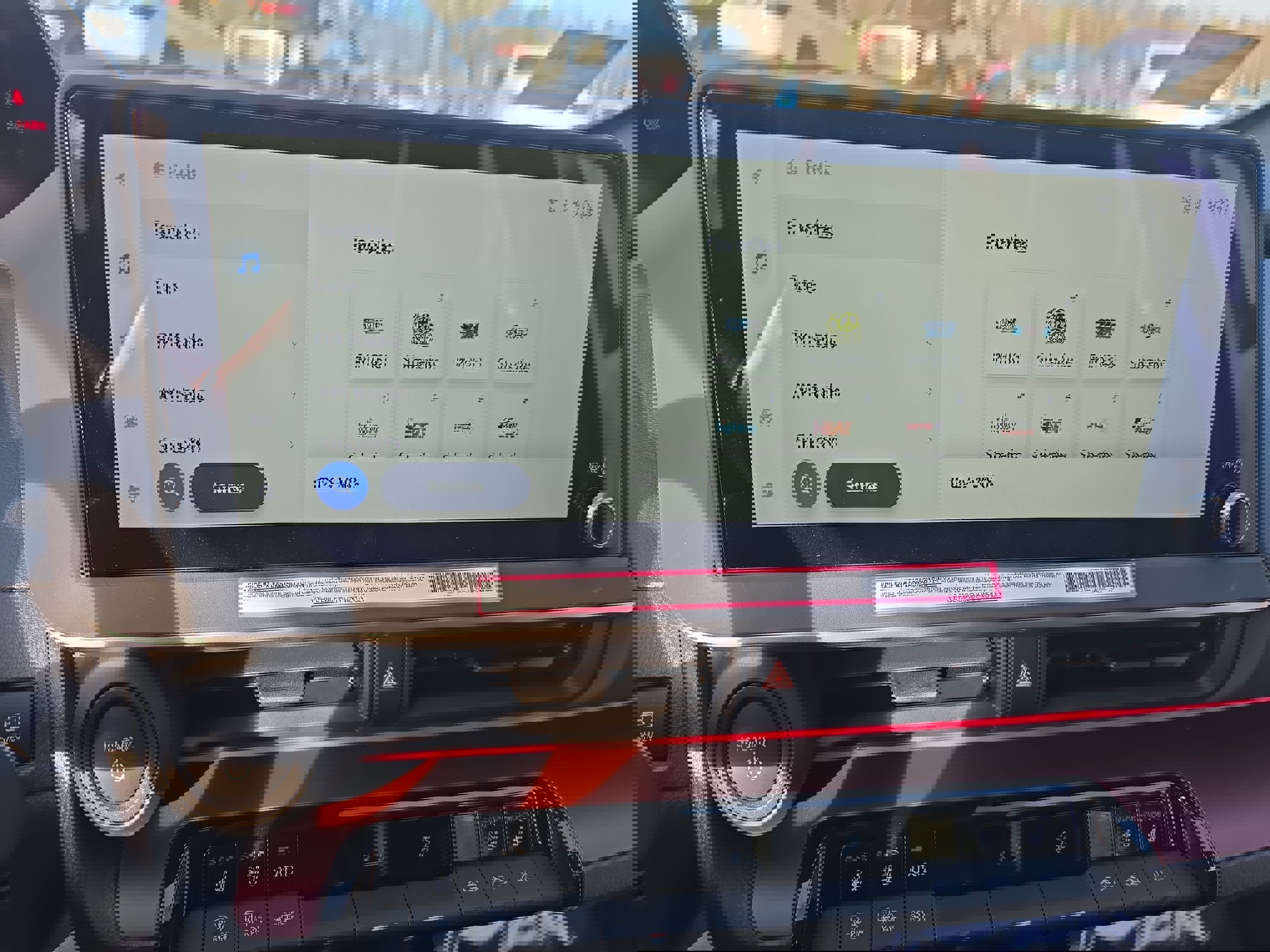 Used 2024 Toyota Prius Prime Premium image 23