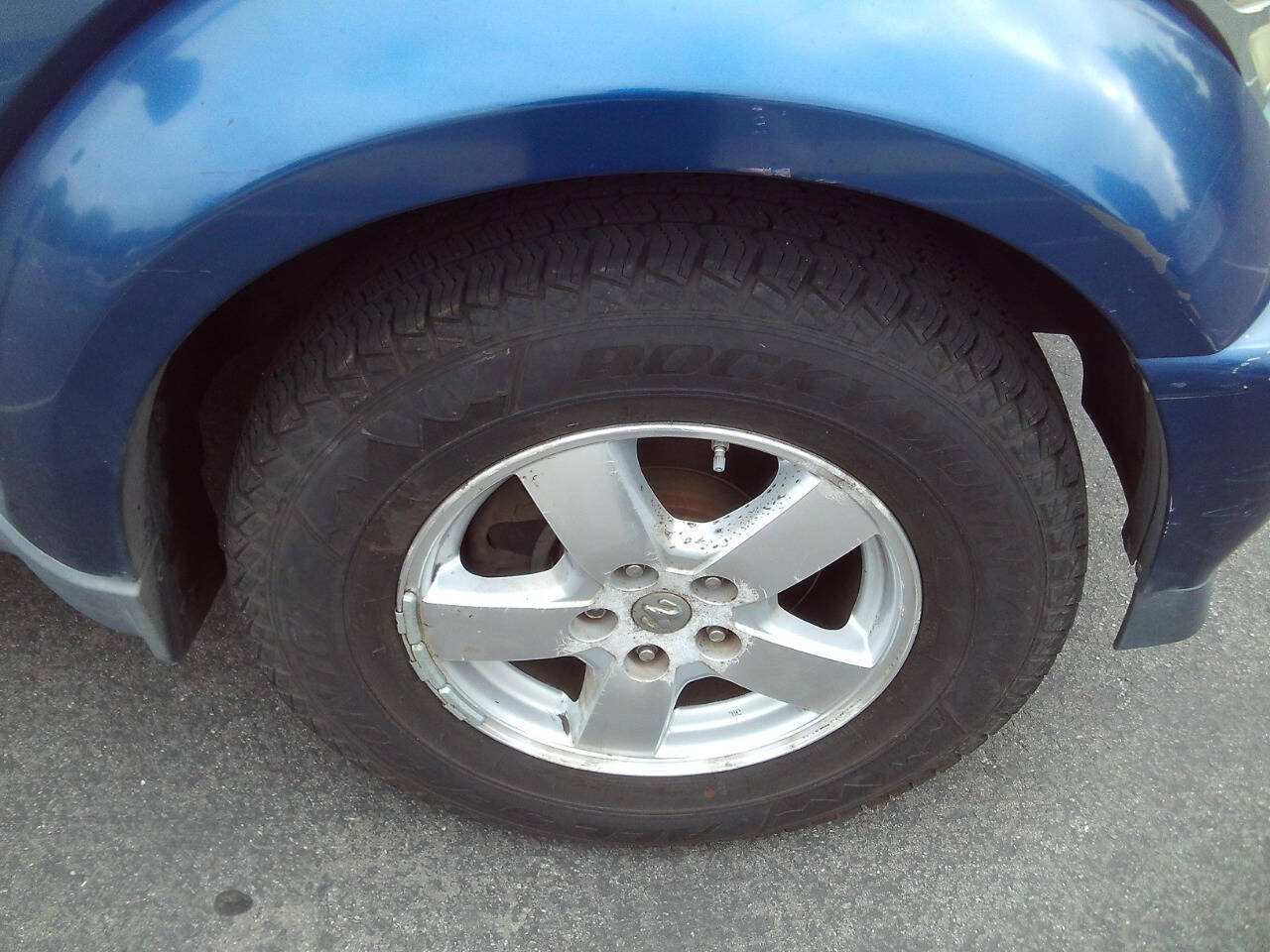 Used 2009 Dodge Nitro SE AWD/4WD image 16
