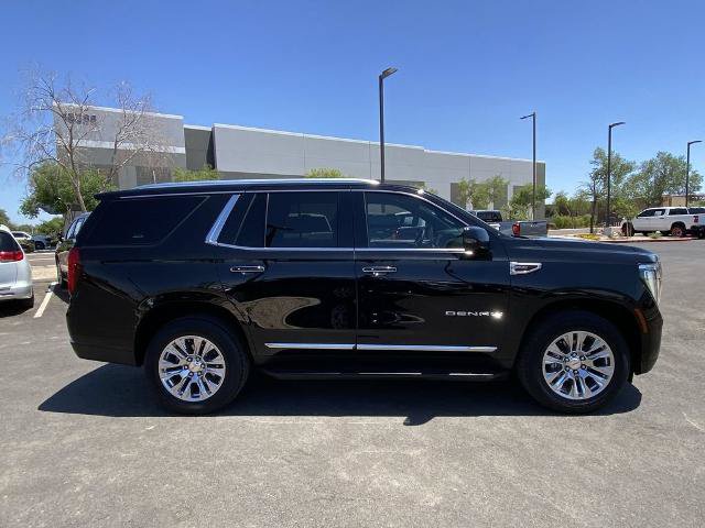 Used 2025 GMC Yukon Denali AWD/4WD image 2