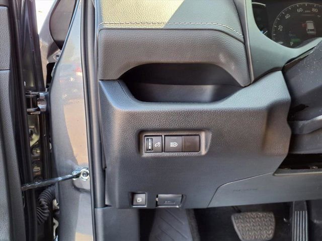 Used 2024 Toyota RAV4 LE image 19
