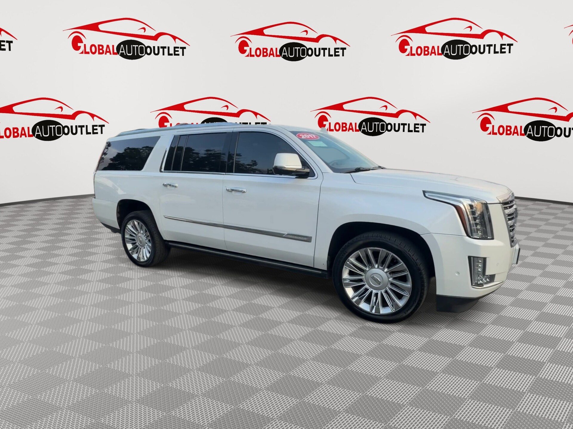 Used 2017 Cadillac Escalade ESV Platinum AWD/4WD image 9