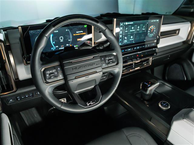 Used 2024 GMC Hummer EV 2X w/ LPO, Sport Package AWD/4WD image 4
