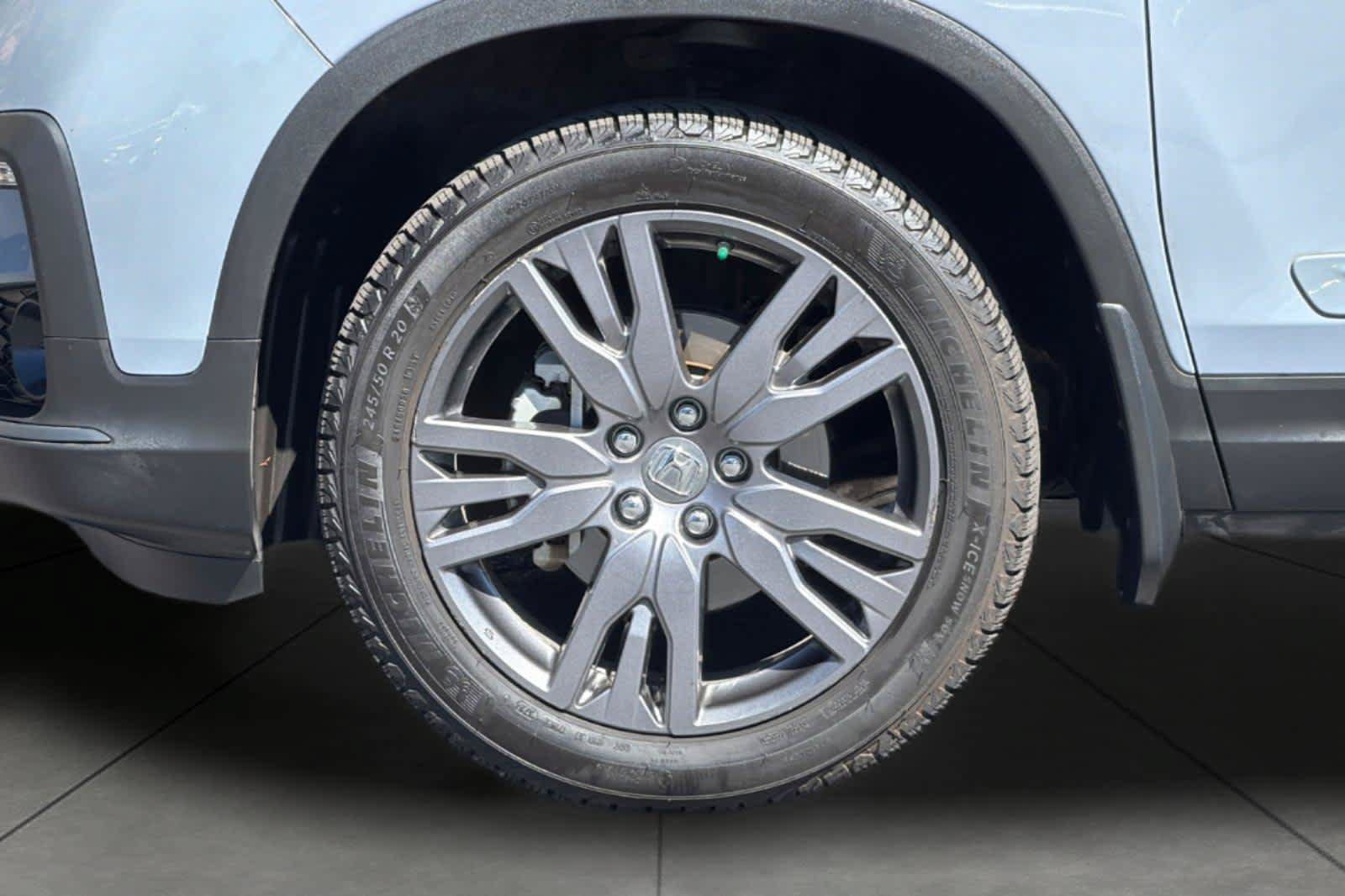 Used 2022 Honda Pilot Sport image 11