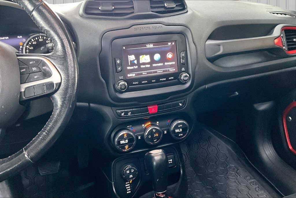 Used 2016 Jeep Renegade Trailhawk AWD/4WD image 9