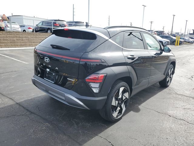 Used 2025 Hyundai Kona Limited image 4