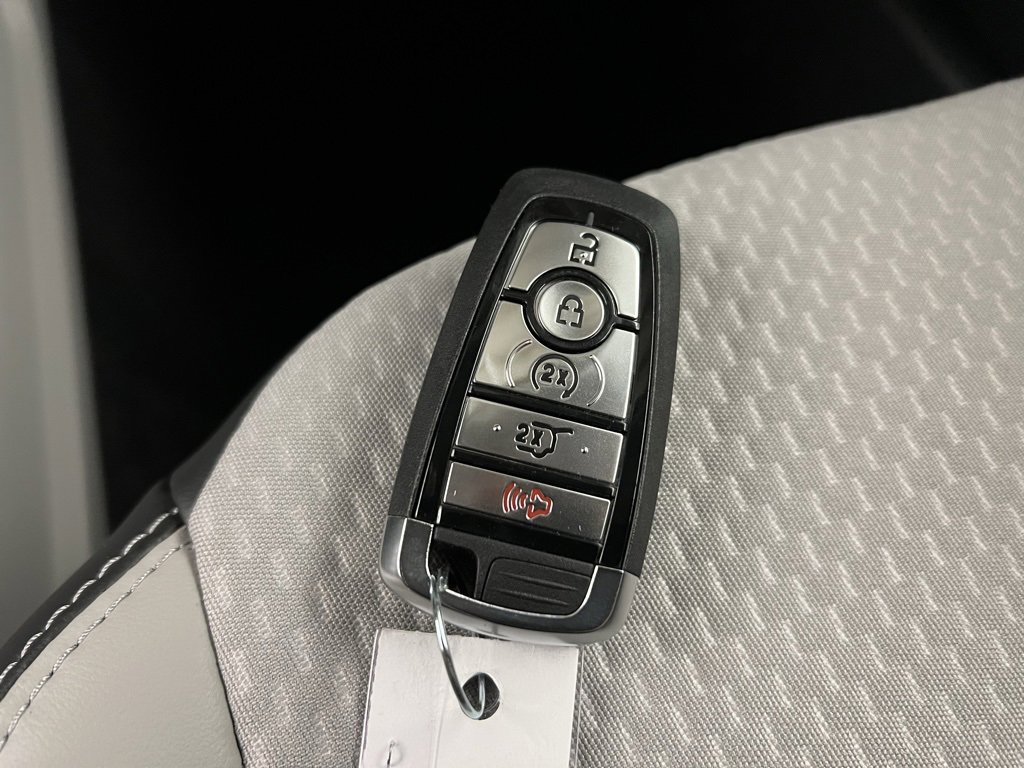 New 2026 Ford Escape SE image 35