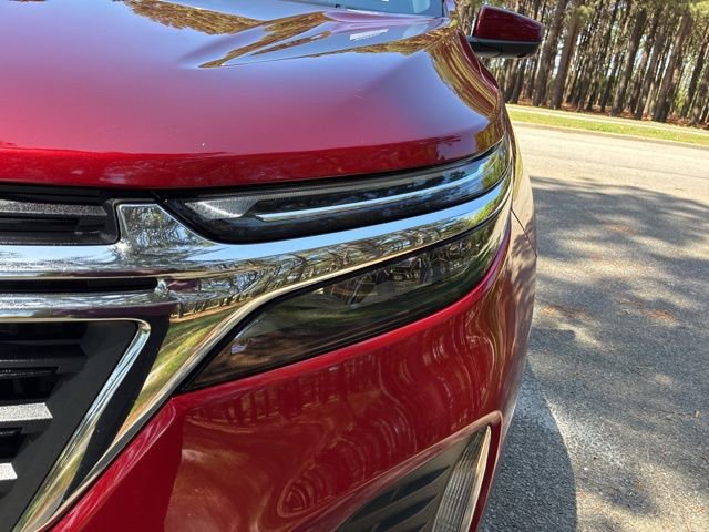 Used 2022 Chevrolet Equinox LT image 11