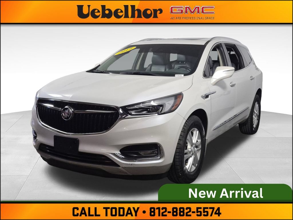 Used 2019 Buick Enclave Essence AWD/4WD image 3