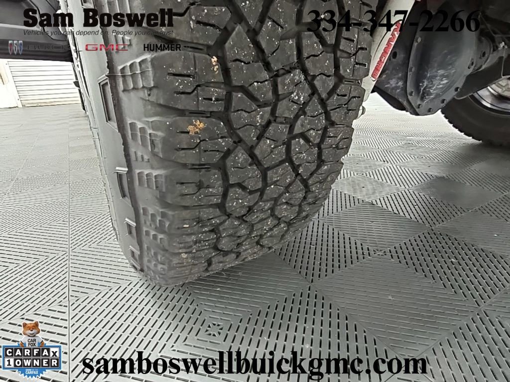 Used 2025 GMC Sierra 2500 AT4 w/ AT4 Premium Plus Package AWD/4WD image 44