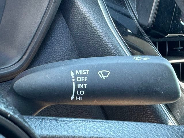 Used 2023 Toyota Corolla LE FWD image 15