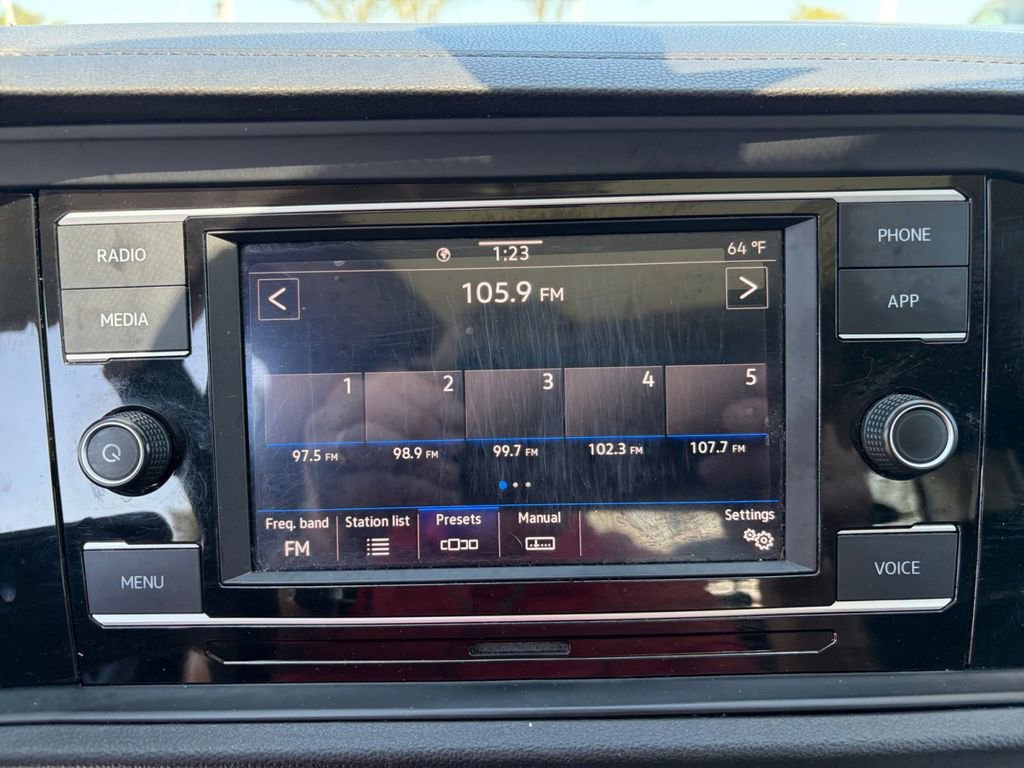 Certified 2021 Volkswagen Jetta SE w/ SE Cold Weather Package image 16