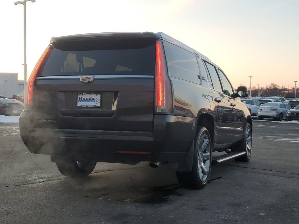 Used 2016 Cadillac Escalade ESV Premium image 8