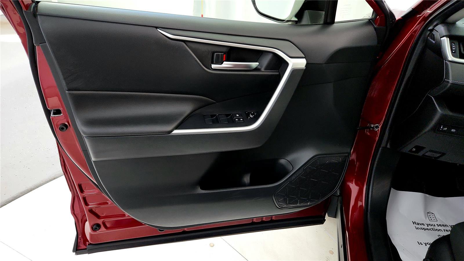 Certified 2019 Toyota RAV4 XLE w/ Convenience Package image 22