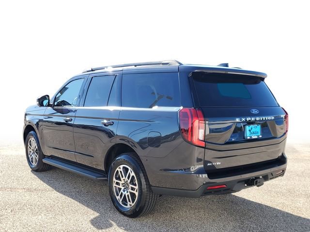 New 2025 Ford Expedition Active RWD image 3