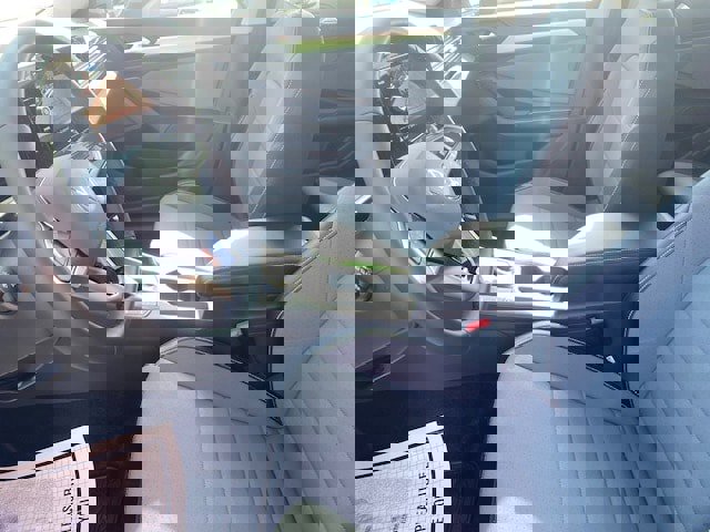 New 2025 Volkswagen Jetta SE image 8