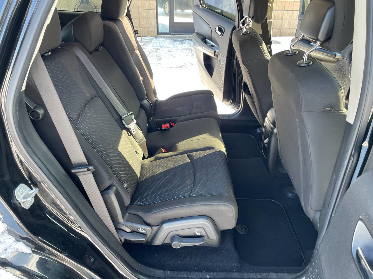 Used 2018 Dodge Journey SE image 15