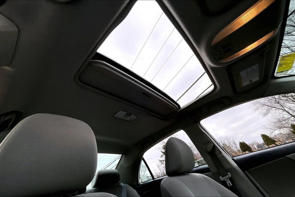 Used 2013 Toyota Corolla LE w/ Premium Pkg image 22