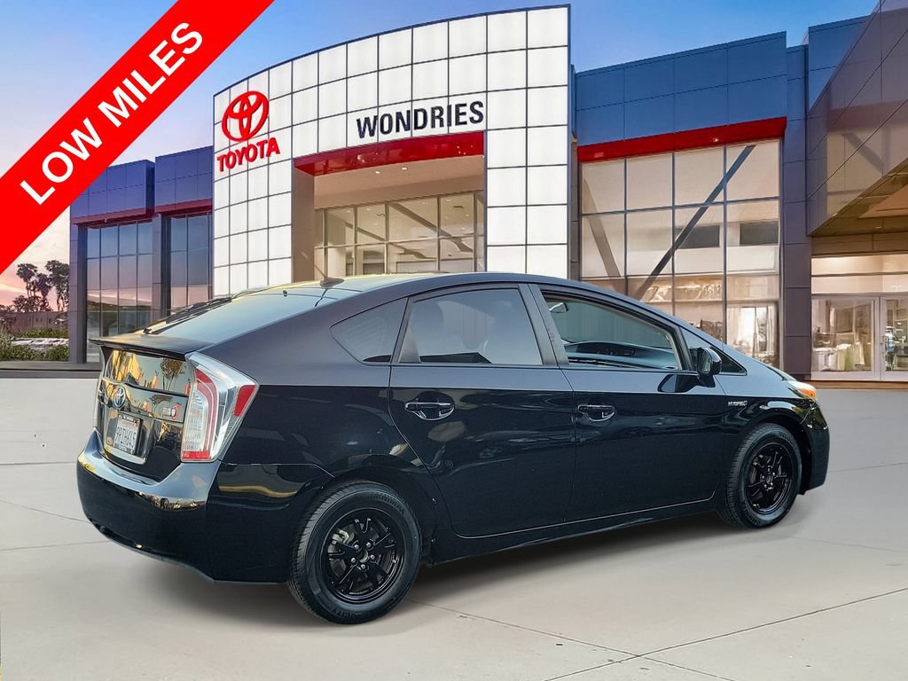 Used 2015 Toyota Prius Three FWD image 6