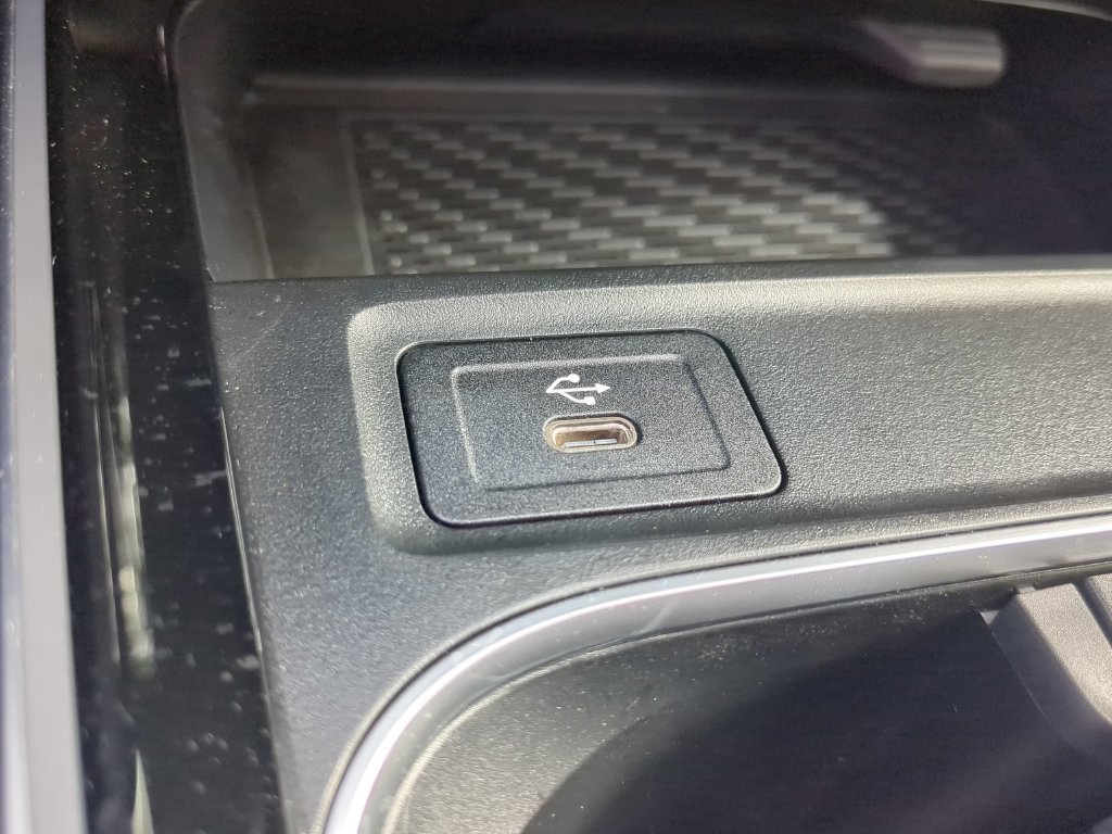 Used 2024 Mercedes-Benz GLA 250 4MATIC image 10