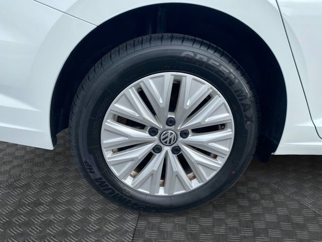 Used 2019 Volkswagen Jetta SE image 33