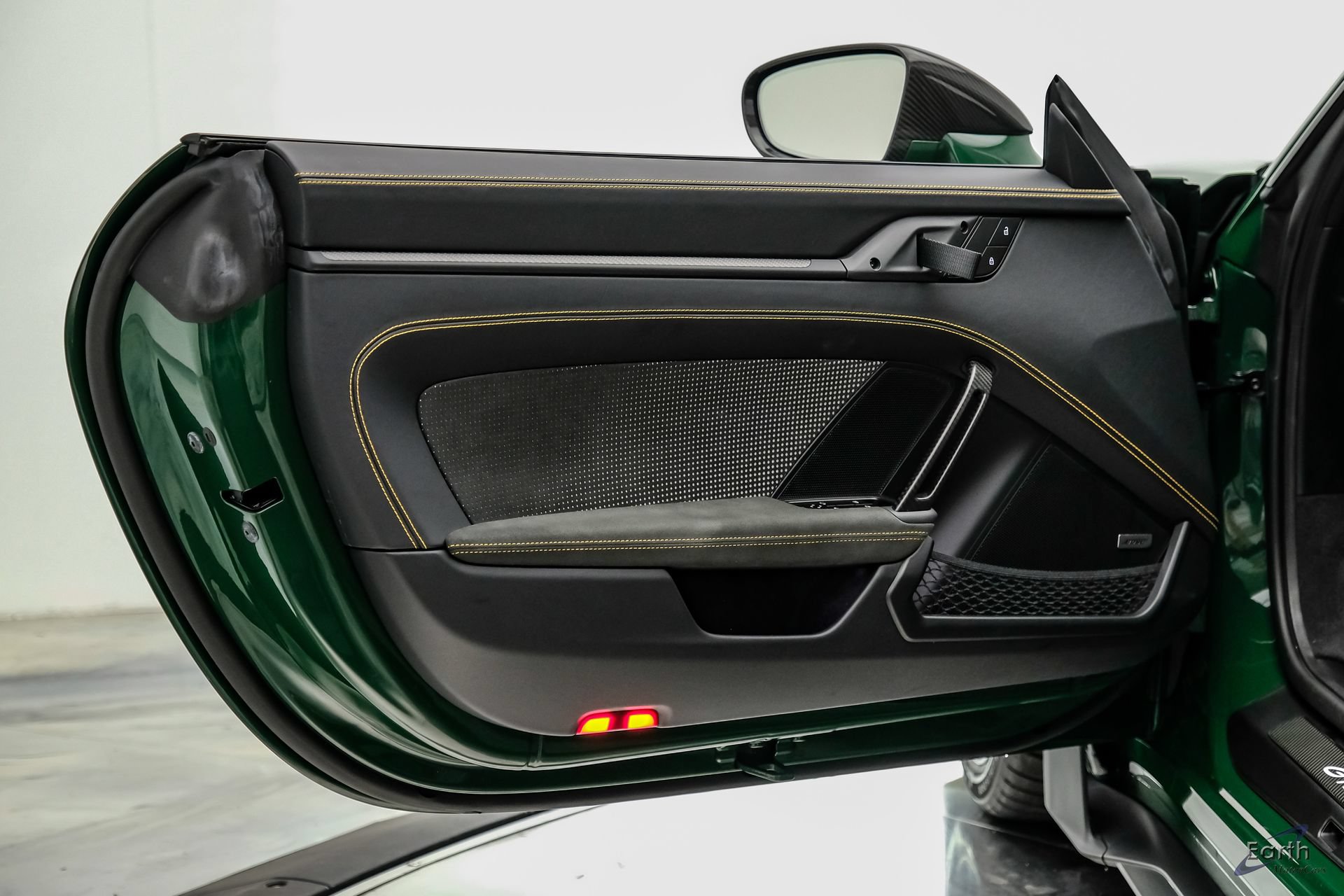 Used 2025 Porsche 911 GT3 RS RWD image 97