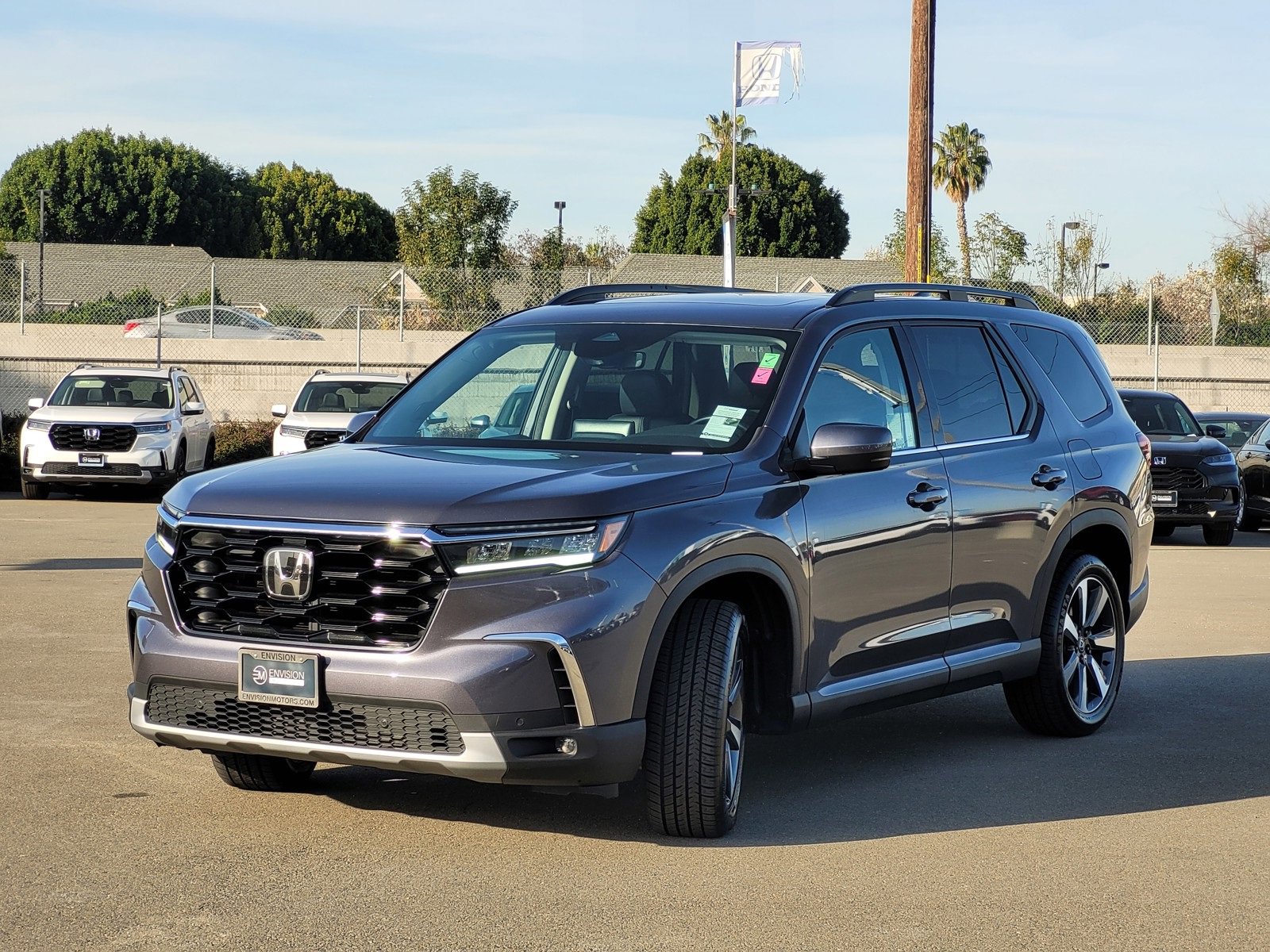 Certified 2024 Honda Pilot Touring image 9