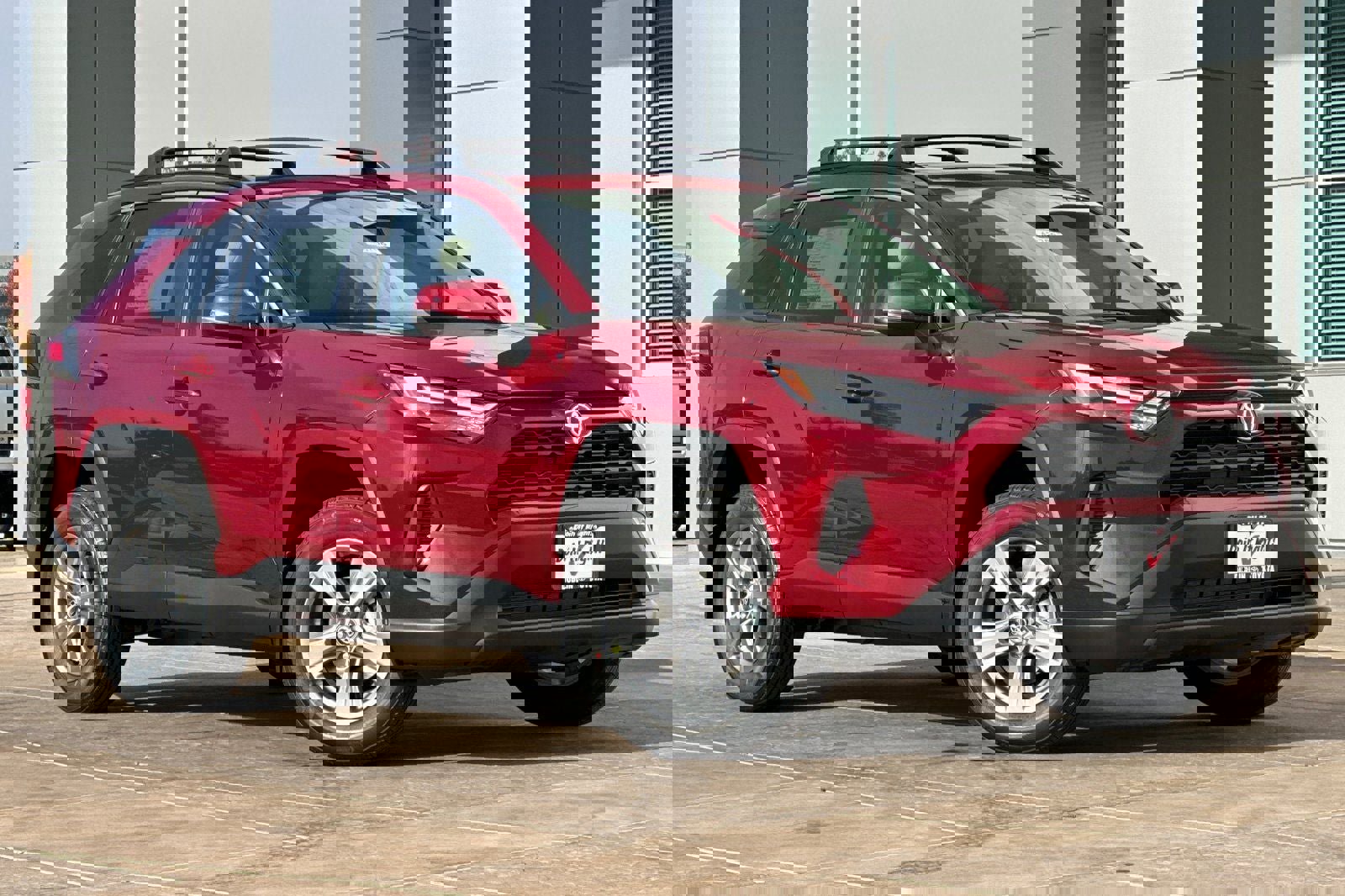 New 2025 Toyota RAV4 XLE video 2