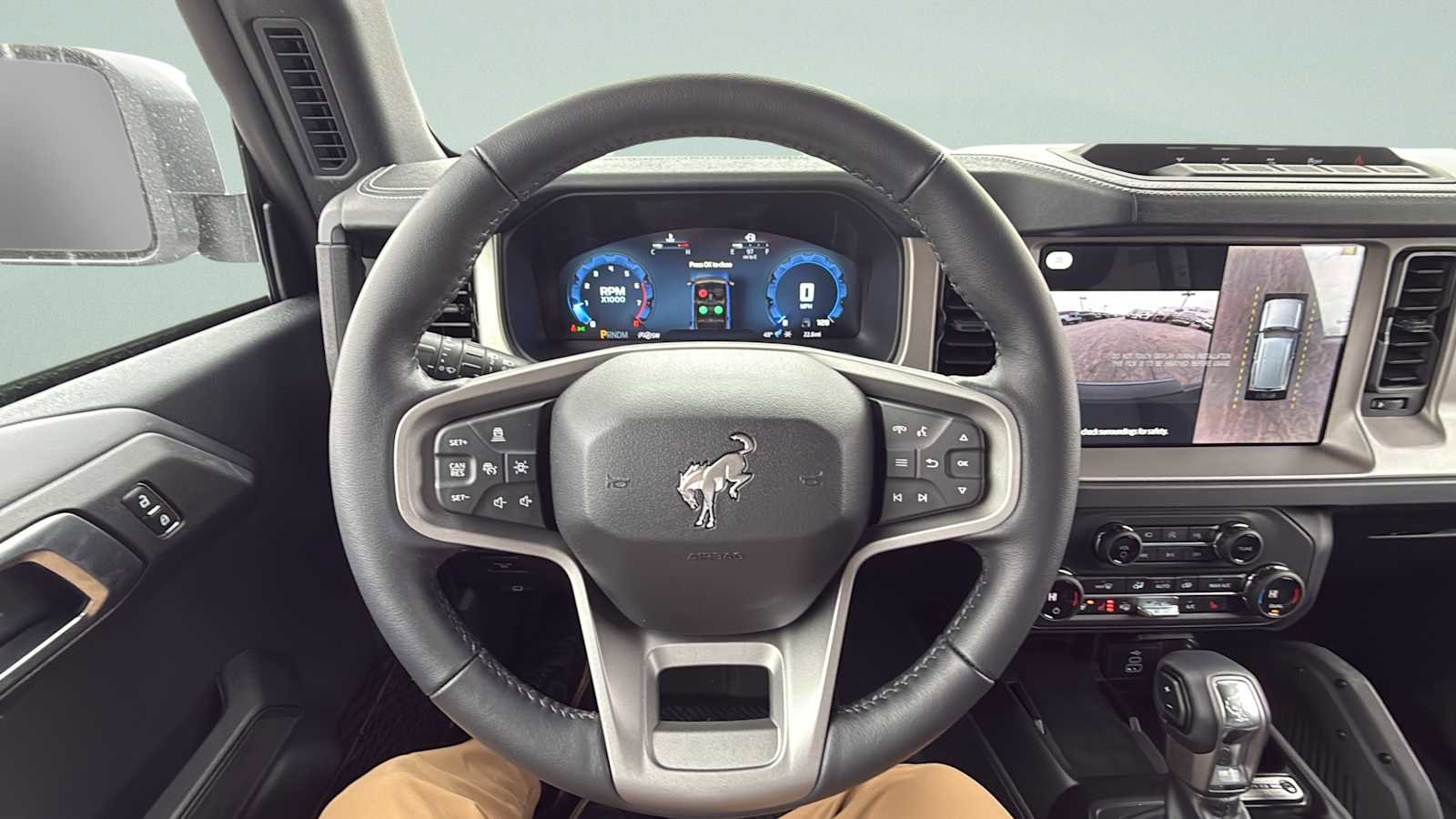 New 2026 Ford Bronco Outer Banks w/ Sasquatch Package image 18