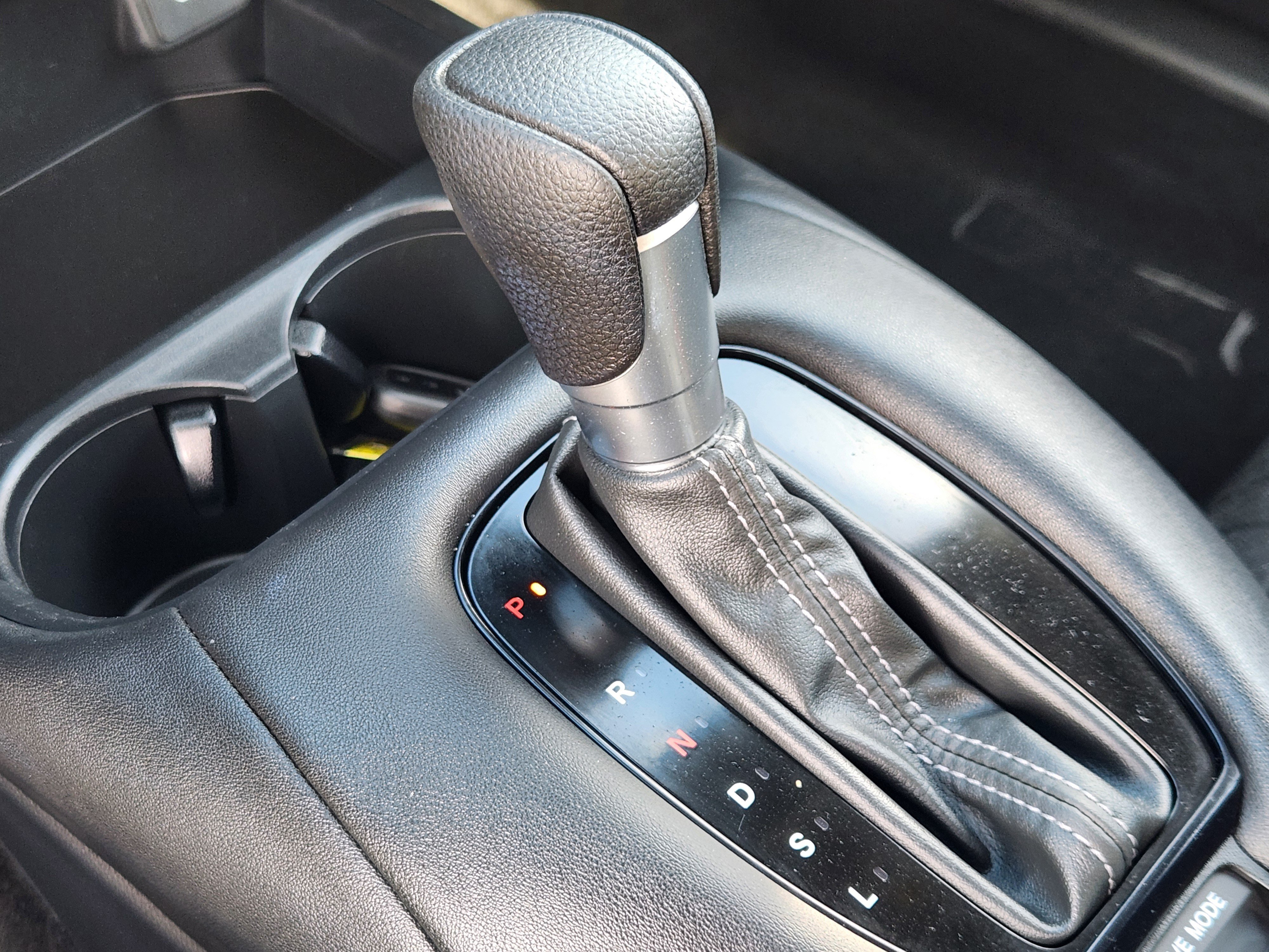 Certified 2024 Honda HR-V LX image 12
