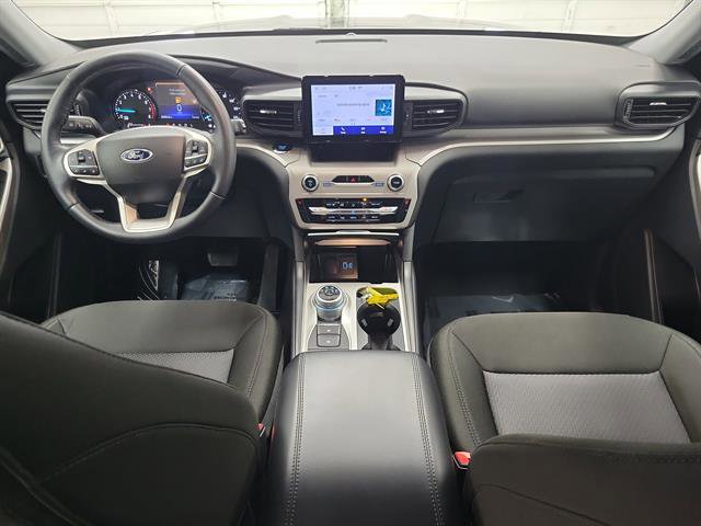 Certified 2023 Ford Explorer XLT AWD/4WD image 13