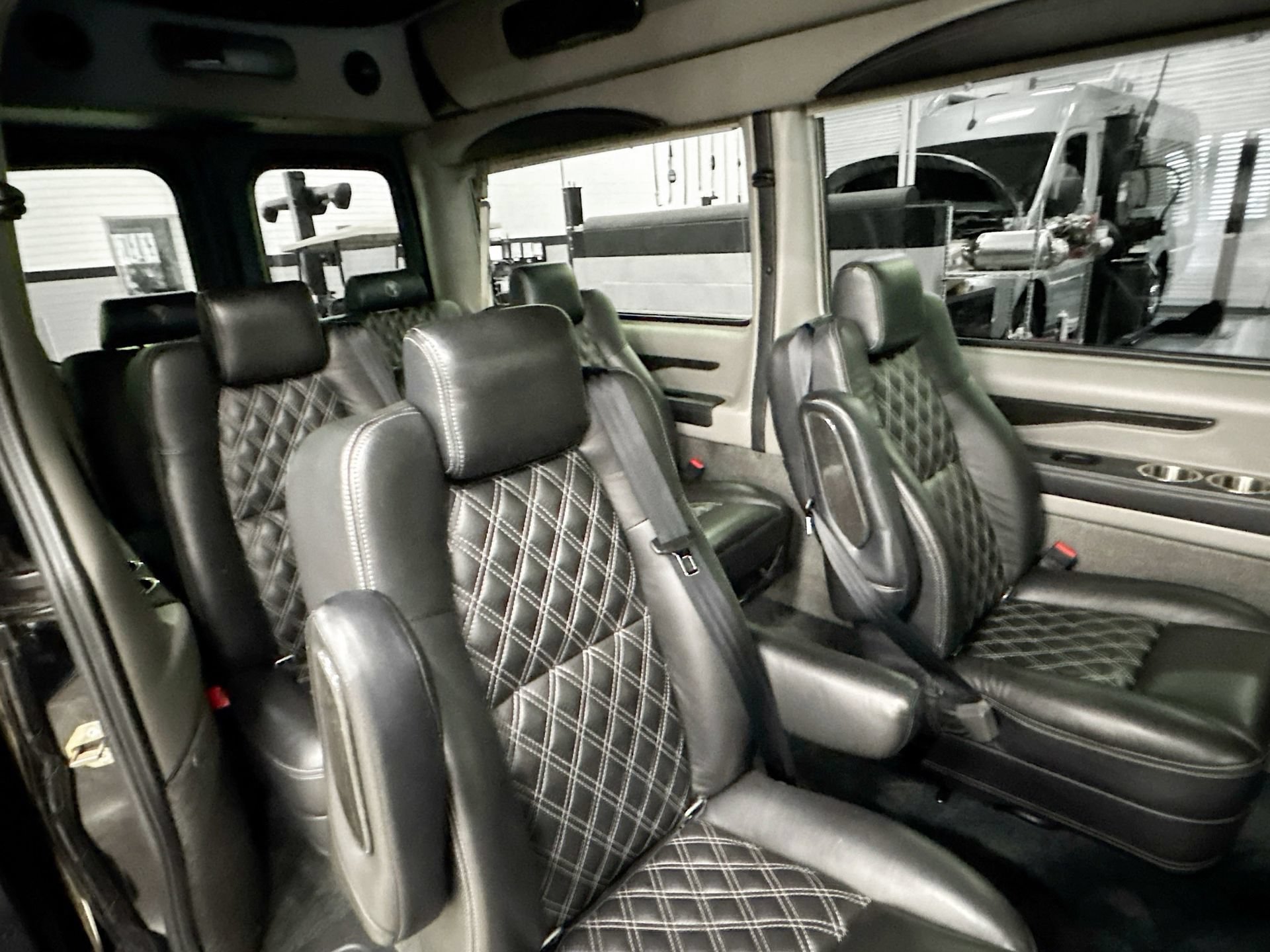 Used 2023 Mercedes-Benz Sprinter 2500 image 25