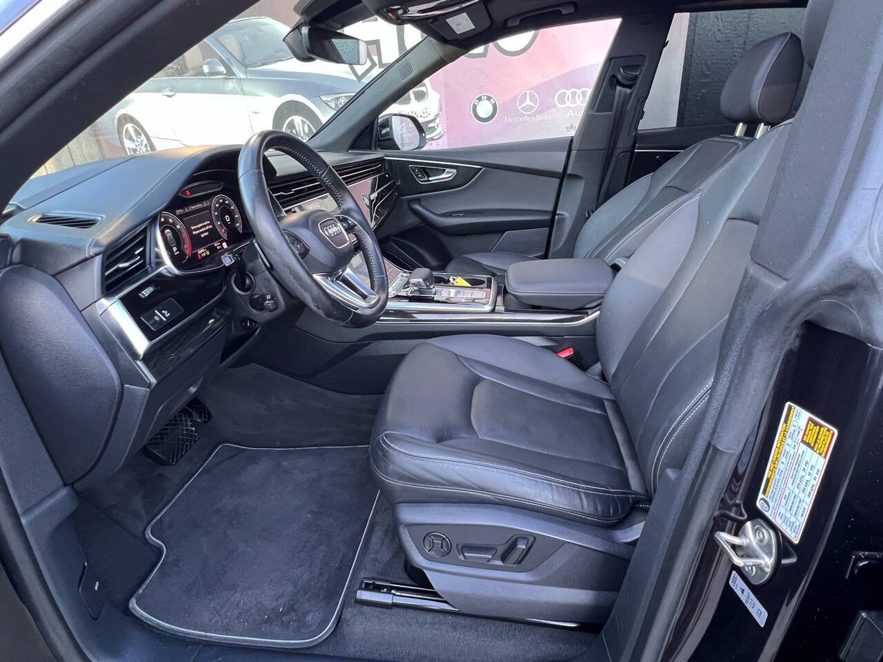 Used 2019 Audi Q8 Prestige AWD/4WD image 14