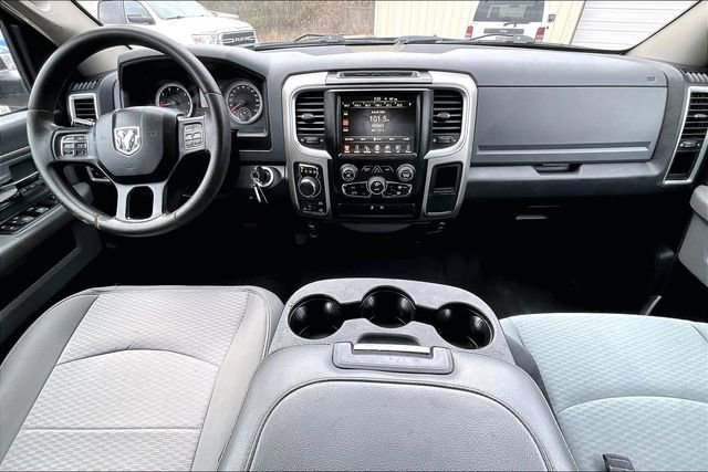 Used 2017 RAM 1500 Classic SLT image 7