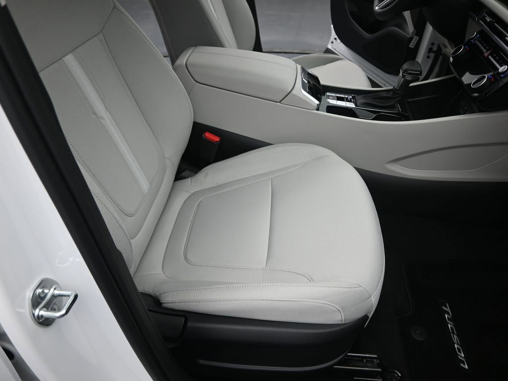Used 2025 Hyundai Tucson SEL image 34