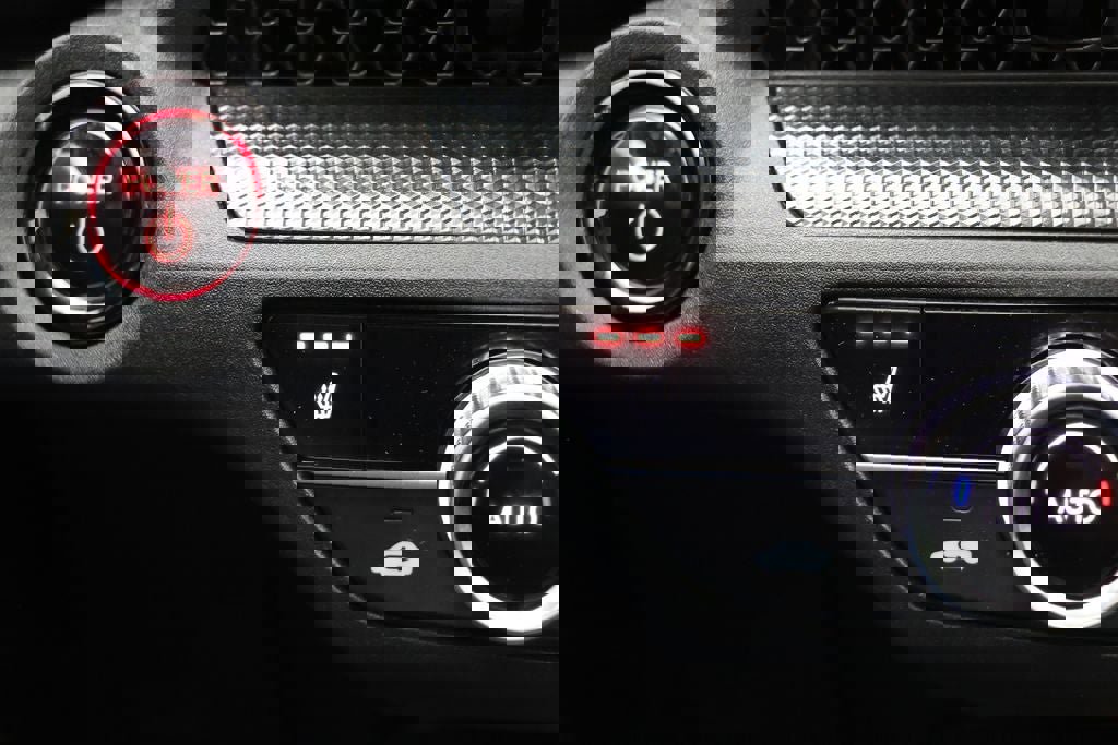 Used 2025 Honda CR-V Sport-L image 26