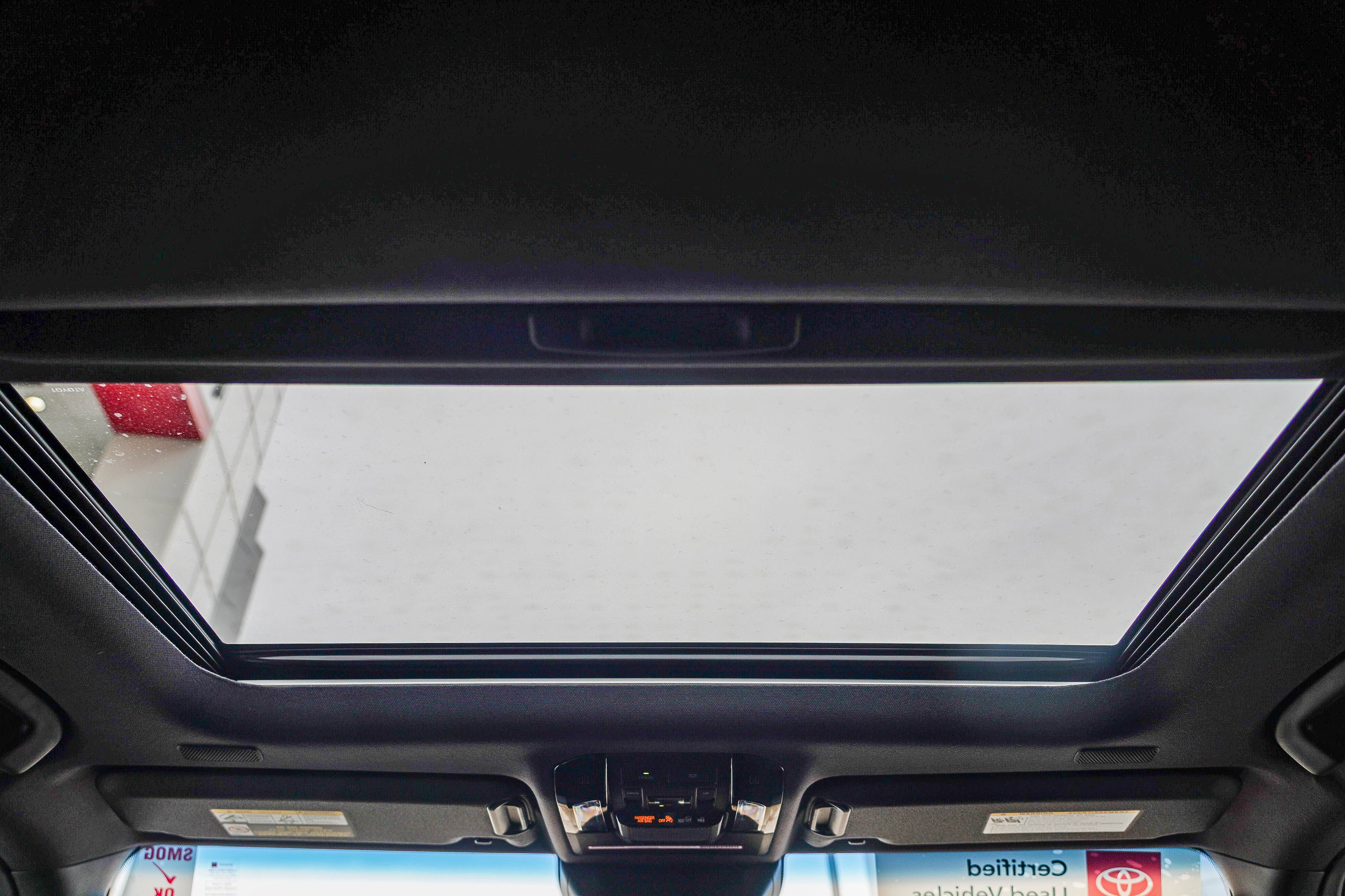 Certified 2024 Toyota Land Cruiser image 17