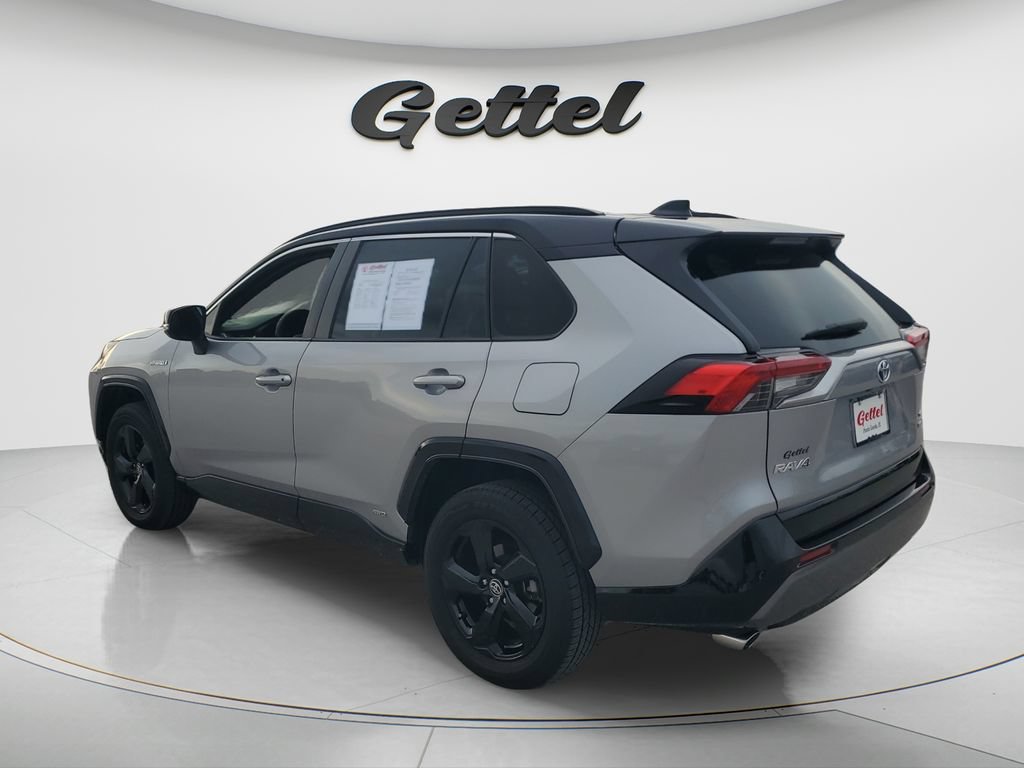 Certified 2021 Toyota RAV4 XSE w/ XSE Grade Weather Package AWD/4WD image 7