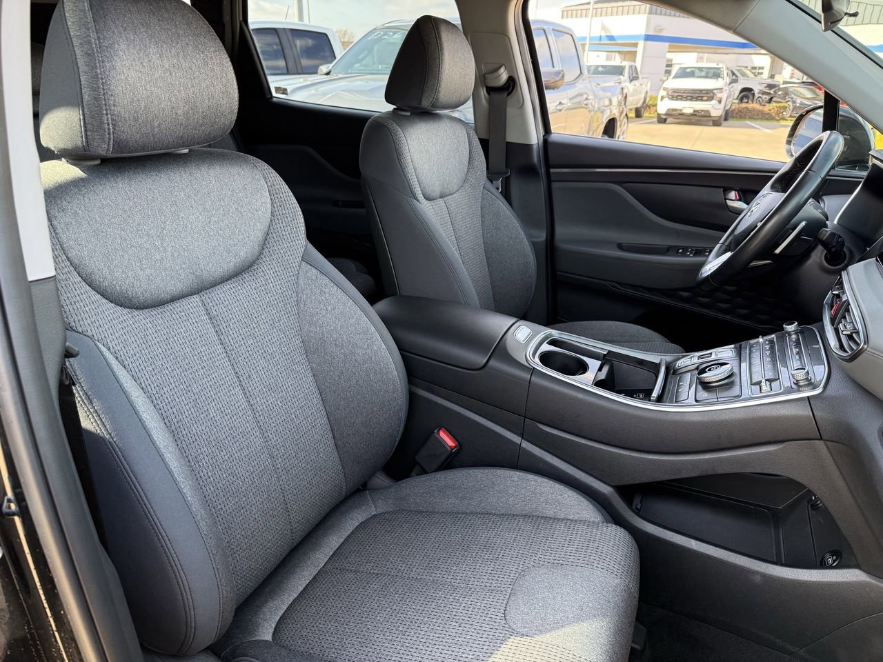 Used 2023 Hyundai Santa Fe SEL w/ Cargo Package image 22