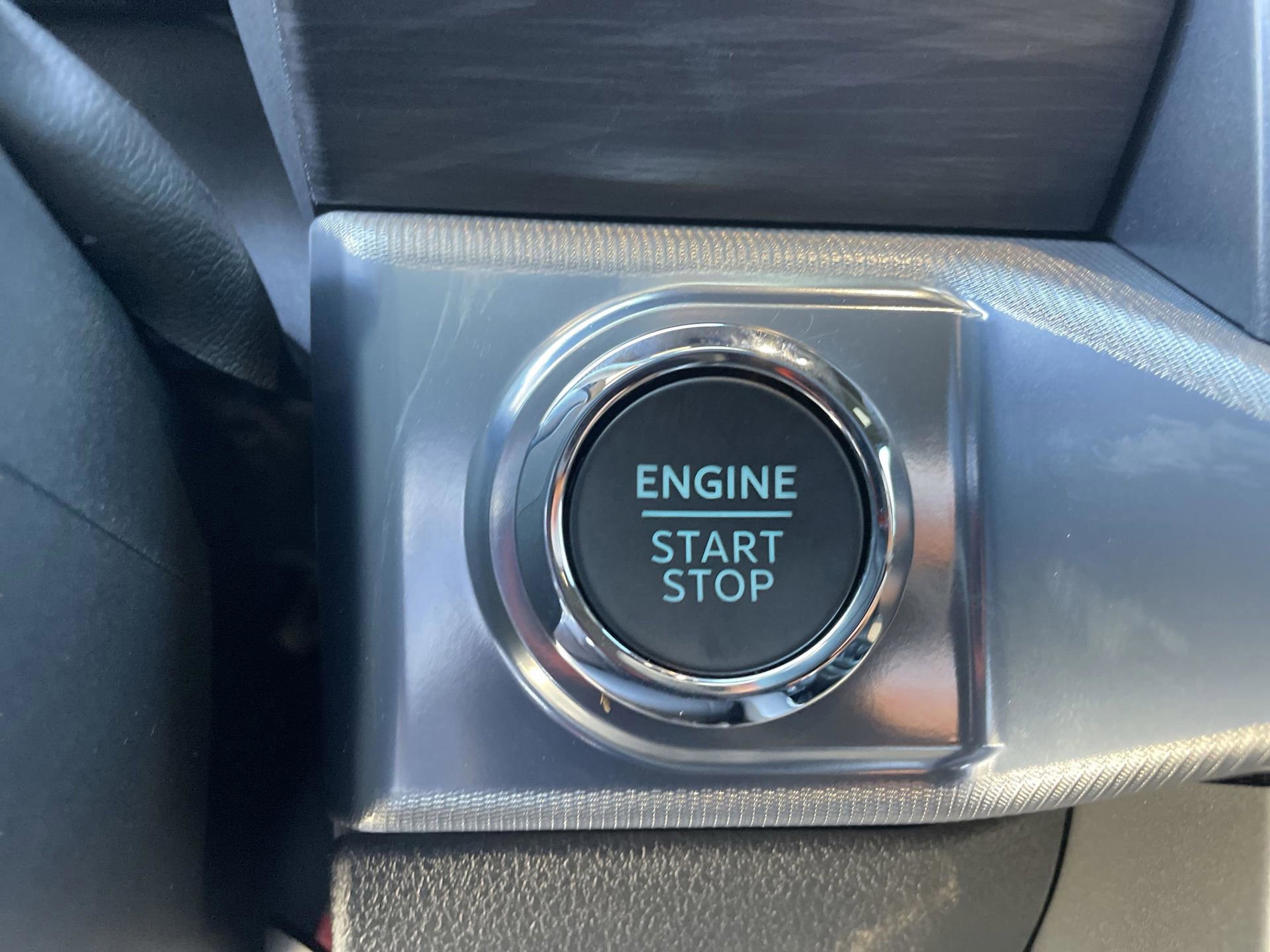 New 2025 Ford F150 Lariat w/ Equipment Group 501A Mid image 24