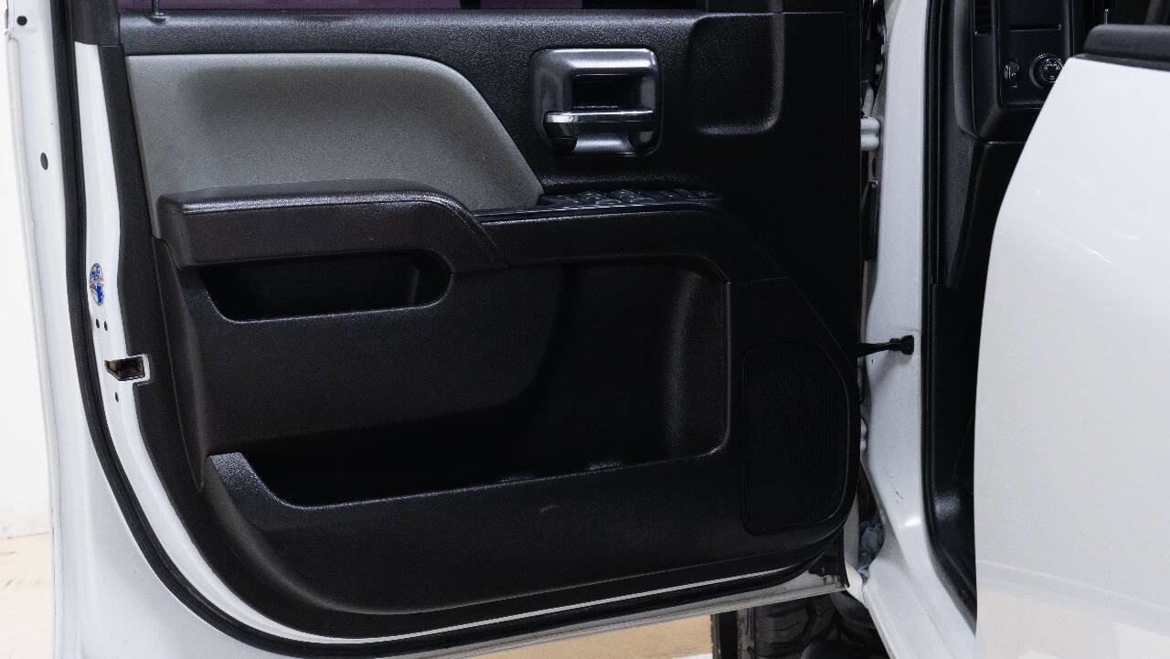 Used 2017 GMC Sierra 2500 4x4 Crew Cab w/ Sierra Convenience Package image 35