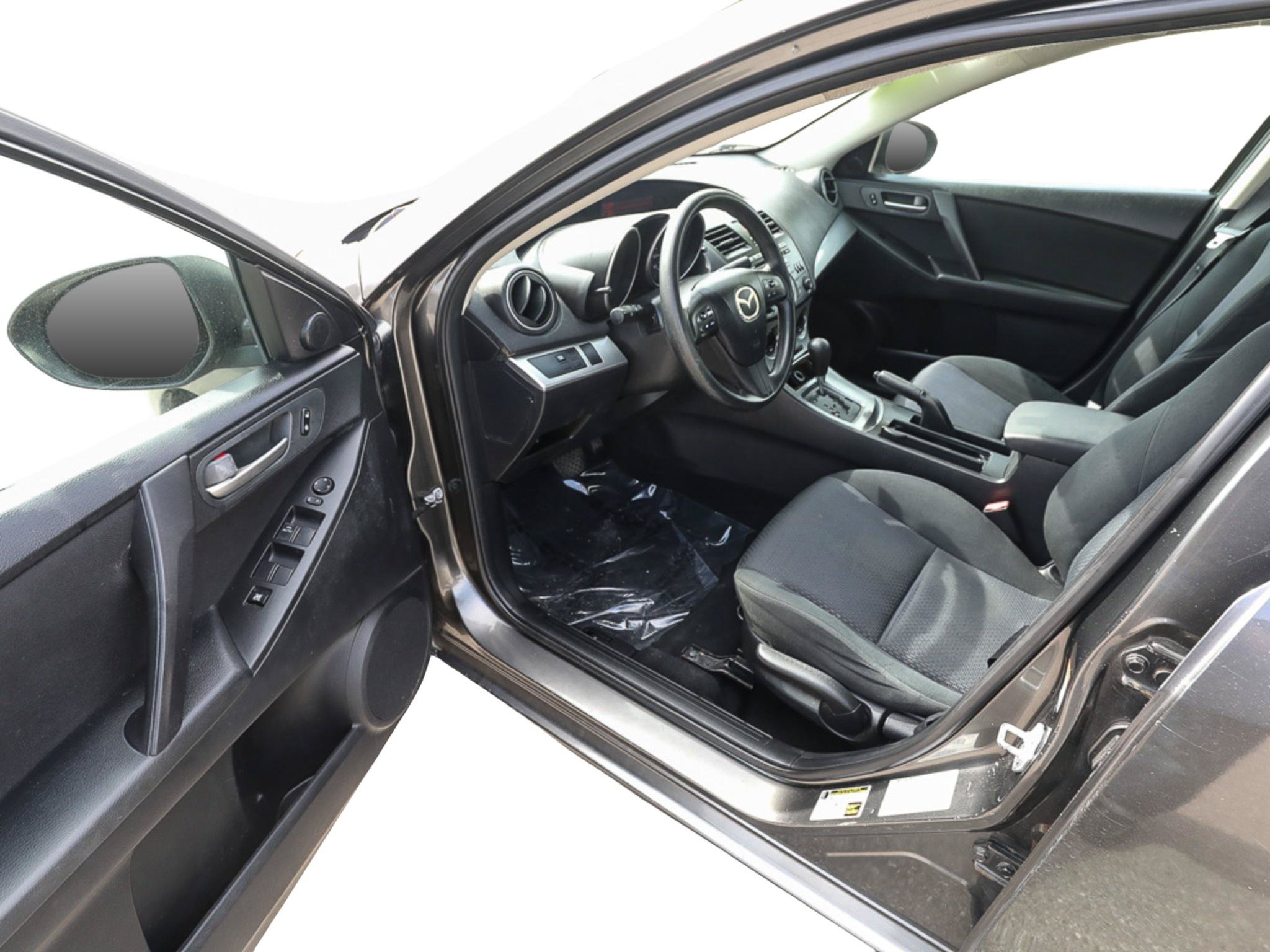 Used 2010 MAZDA MAZDA3 i Touring FWD image 10